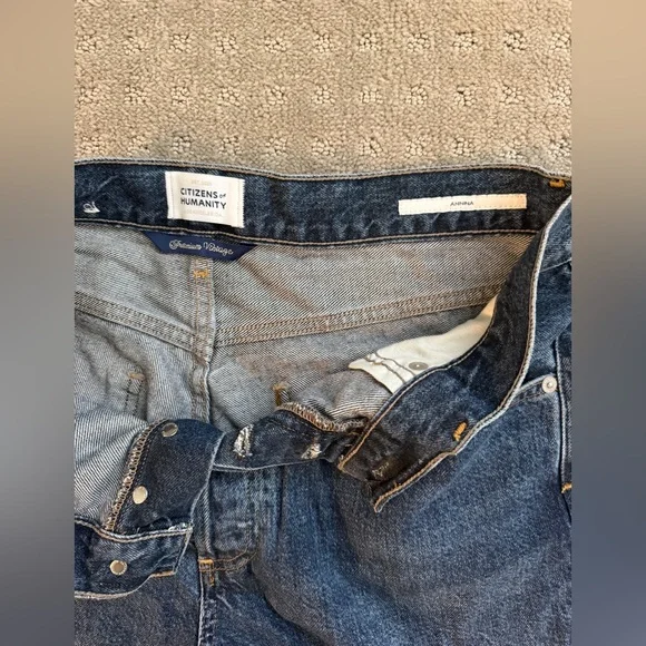 Citizens Of Humanity Annina Straight Leg 33” Jeans **Never Worn - NEW W/O TAG** - Picture 7 of 12